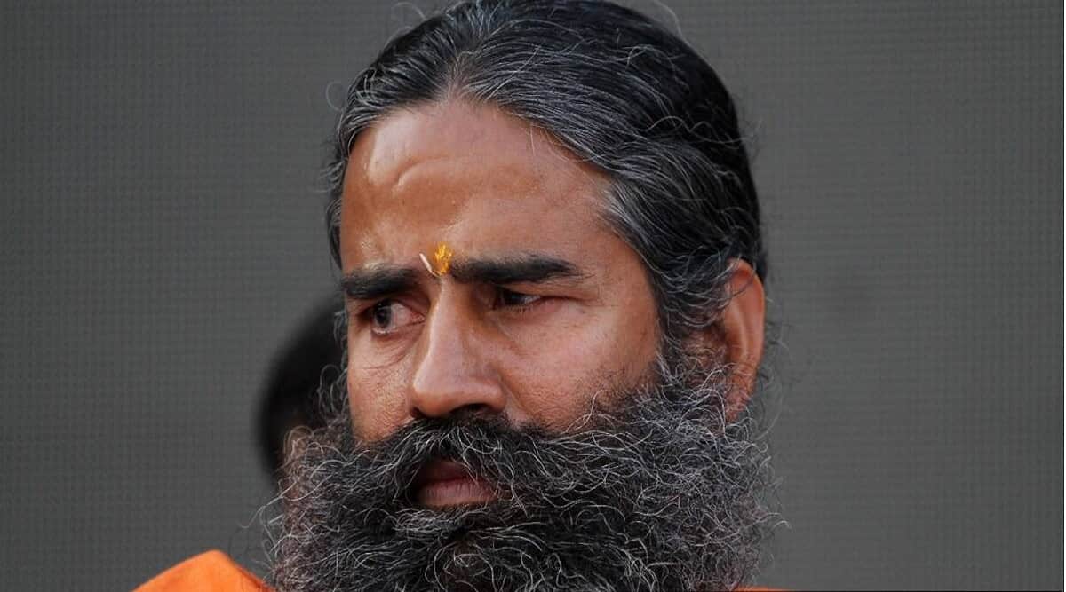 योग गुरु बाबा रामदेव को महाराष्ट्र राज्य महिला आयोग ने भेजा नोटिस