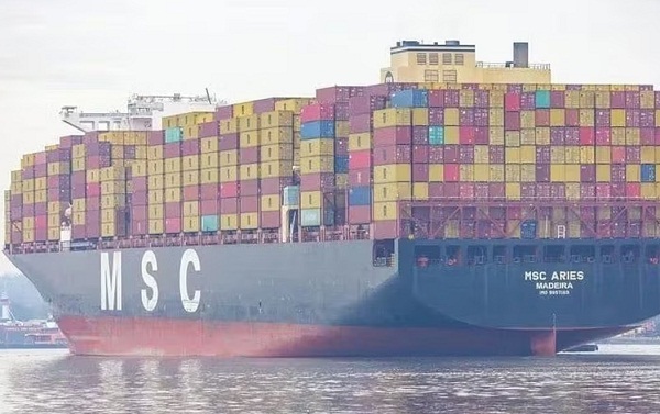 Iran's big decision, officials will be able to meet 17 Indians stranded on the ship | Iran का बड़ा फैसला, जहाज पर फंसे 17 भारतीयों से मिल सकेंगे अधिकारी