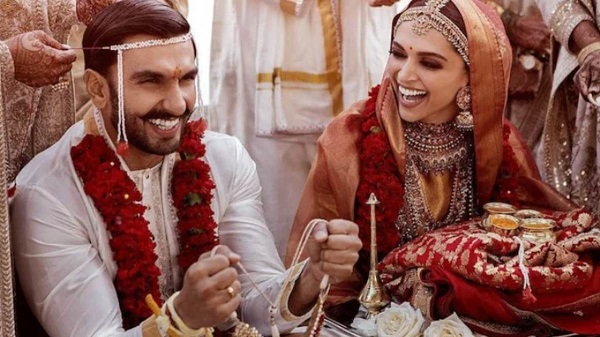 Ranveer Singh deleted wedding photos during Deepika's pregnancy | दीपिका की प्रेग्नेंसी के बीच रणवीर सिंह ने डिलीट कीं शादी की तस्वीरें